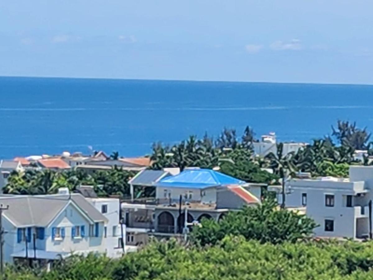 Seaview Luxury Appartment Flic en Flac Екстер'єр фото